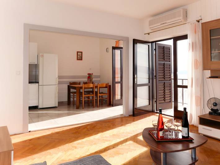 Ferienwohnung für 6 Personen, mit Balkon in Dalmatien - 4