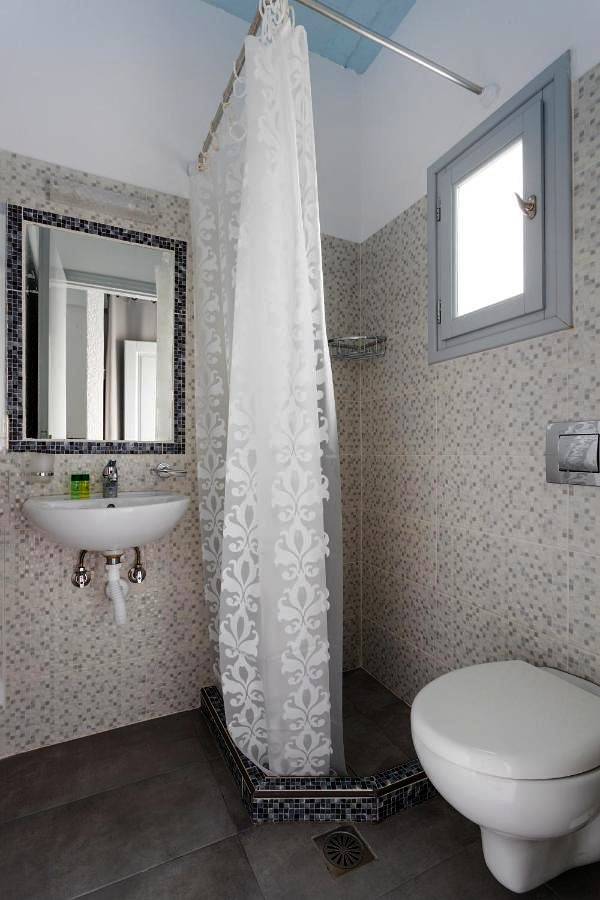 Maison d’hôte pour 2 personnes, avec jardin et terrasse dans Spetses - 3