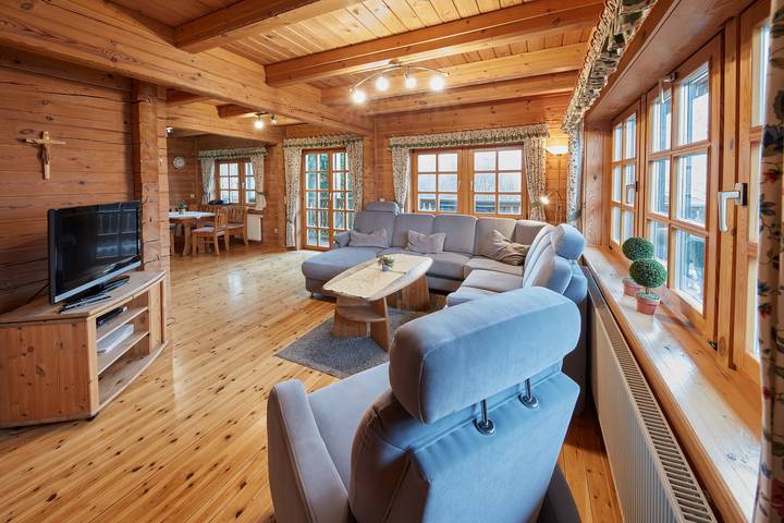 Ferienwohnung für 6 Personen, mit Balkon und Garten sowie Sauna in Schmallenberg - 4