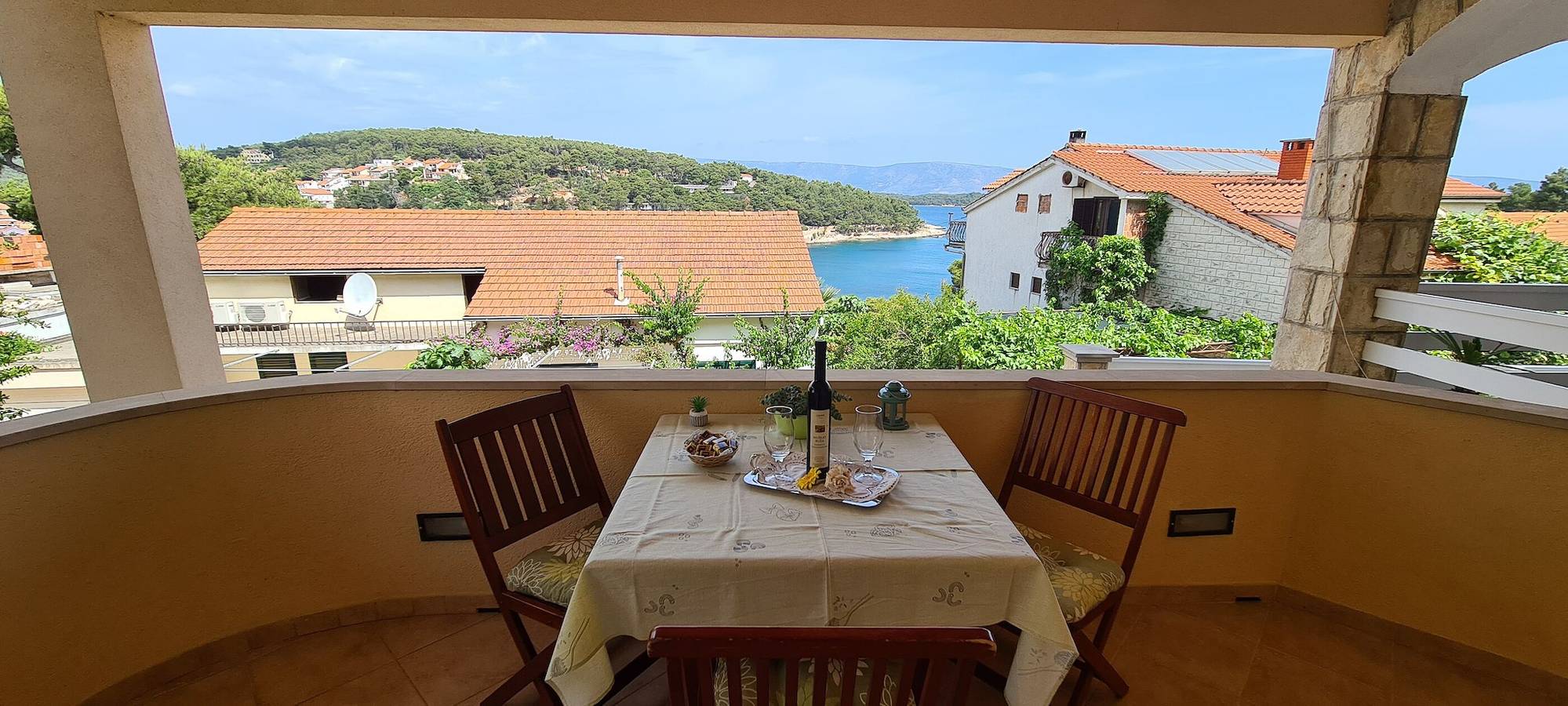 Ganze Wohnung, Apartments The view in Jelsa, Hvar