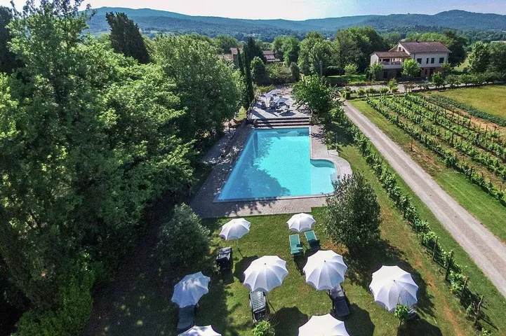 Ferienhaus für 3 Personen, mit Garten und Terrasse sowie Pool - 1