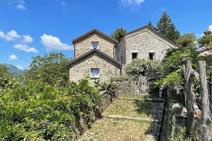 Gîte pour 2 personnes, avec Terrasse ainsi que Jardin et Sauna