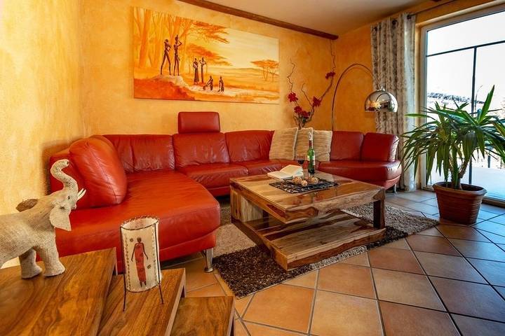 Ferienwohnung für 5 Personen, mit Balkon und Garten sowie Sauna und Ausblick in Lindberg - 2