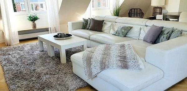 Ferienwohnung für 6 Personen, mit Balkon und Sauna sowie Seeblick und Ausblick