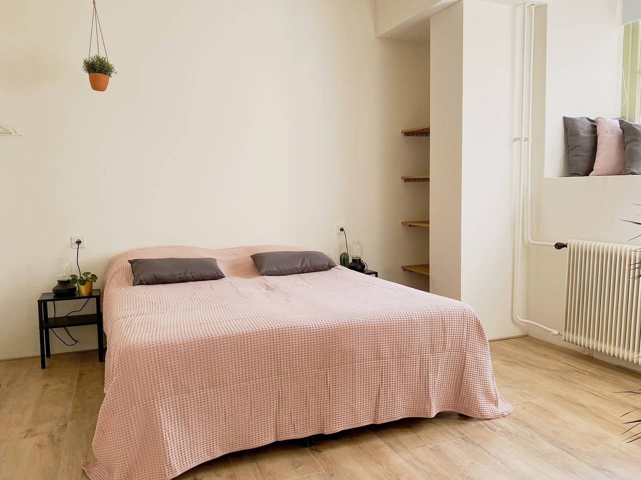 Ganze Wohnung, Modern Apartment #2 in Historic Abbey in Limburg (Niederlande)