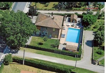 Maison d’hôte pour 4 personnes, avec jardin ainsi que jacuzzi et piscine à Castiglione del Lago