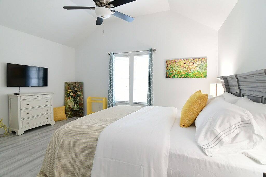 The Kayakers Retreat, Waterfront,King Bed w/Waterviews, Kayaks & bikes Included in Clay County (FL)