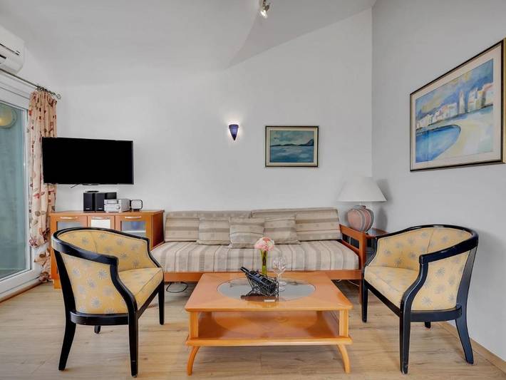 Ferienwohnung für 2 Personen, mit Balkon und Terrasse sowie Garten in Kroatien - 3