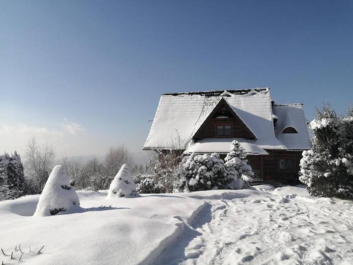 Location de vacances pour 10 personnes, avec jardin ainsi que sauna et vue à Pcim