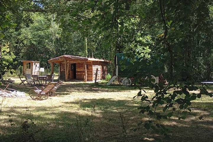 Camping pour 5 personnes dans Nièvre