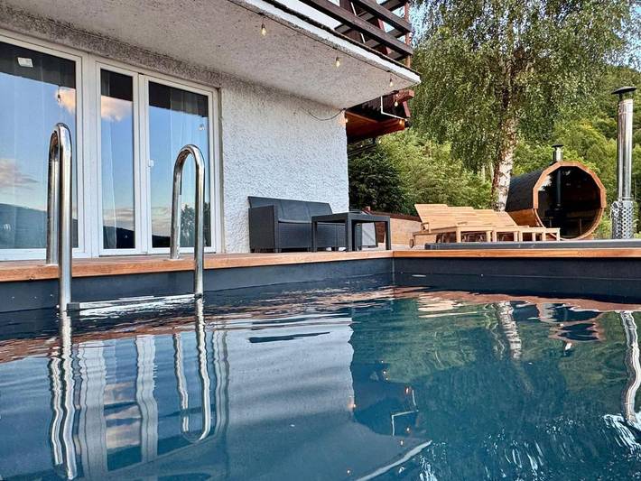 Dom wakacyjny dla 14 osób, z Jacuzzi i Taras oraz Basen i Sauna w Międzybrodzie Bialskie