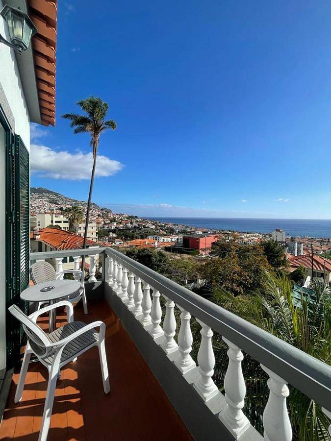 Pousada para 2 pessoas com terraço in Funchal (Santa Luzia), Madeira