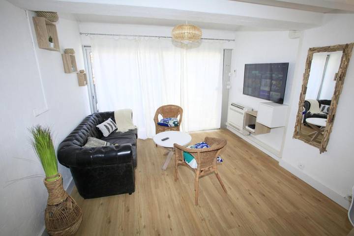 Location de vacances pour 4 personnes, avec piscine et terrasse dans Plage de La Gorguette - 2