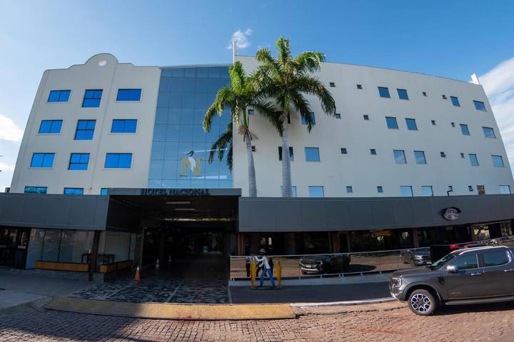 Pousadas para 3 pessoas, com piscina e piscina infantil em Corumbá