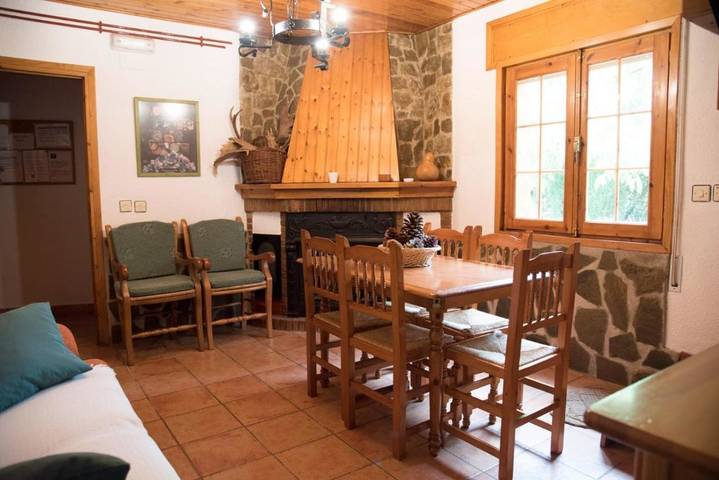 Casa rural para 5 personas, con jardín además de vistas y piscina en Arroyo Frío - 3