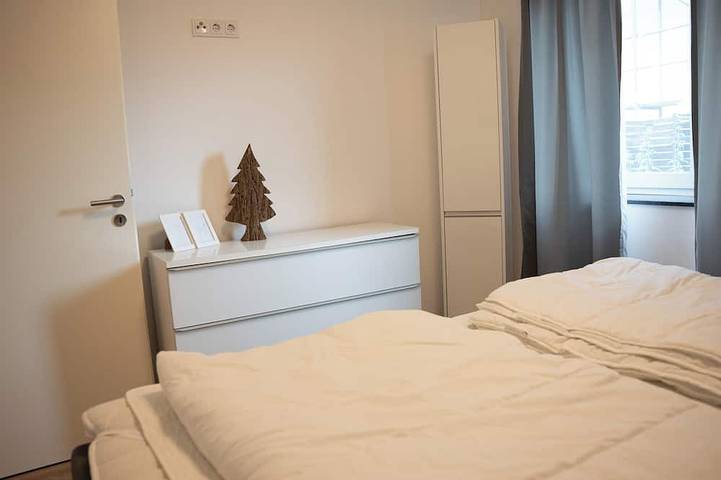 Appartement entier, Appartement calme, meublé avec soin, situé en centre-ville. in Rheinbach, Arrondissement de Rhin-Sieg