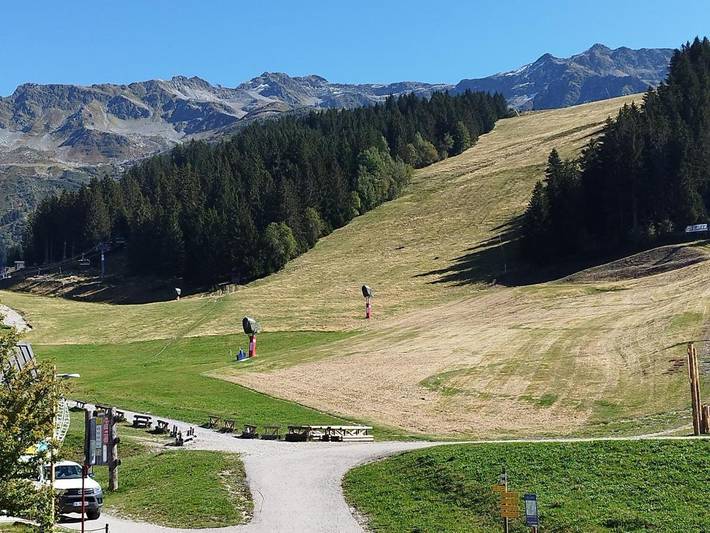 Gîte pour 6 personnes, avec balcon dans Office De Tourisme Des Sept Laux - 2