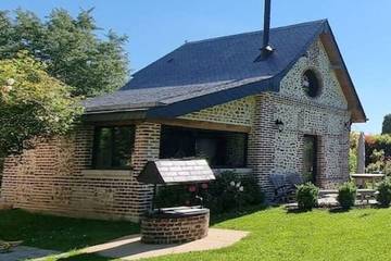 Gîte pour 2 personnes, avec jardin et terrasse à Préaux (Seine-Maritime)