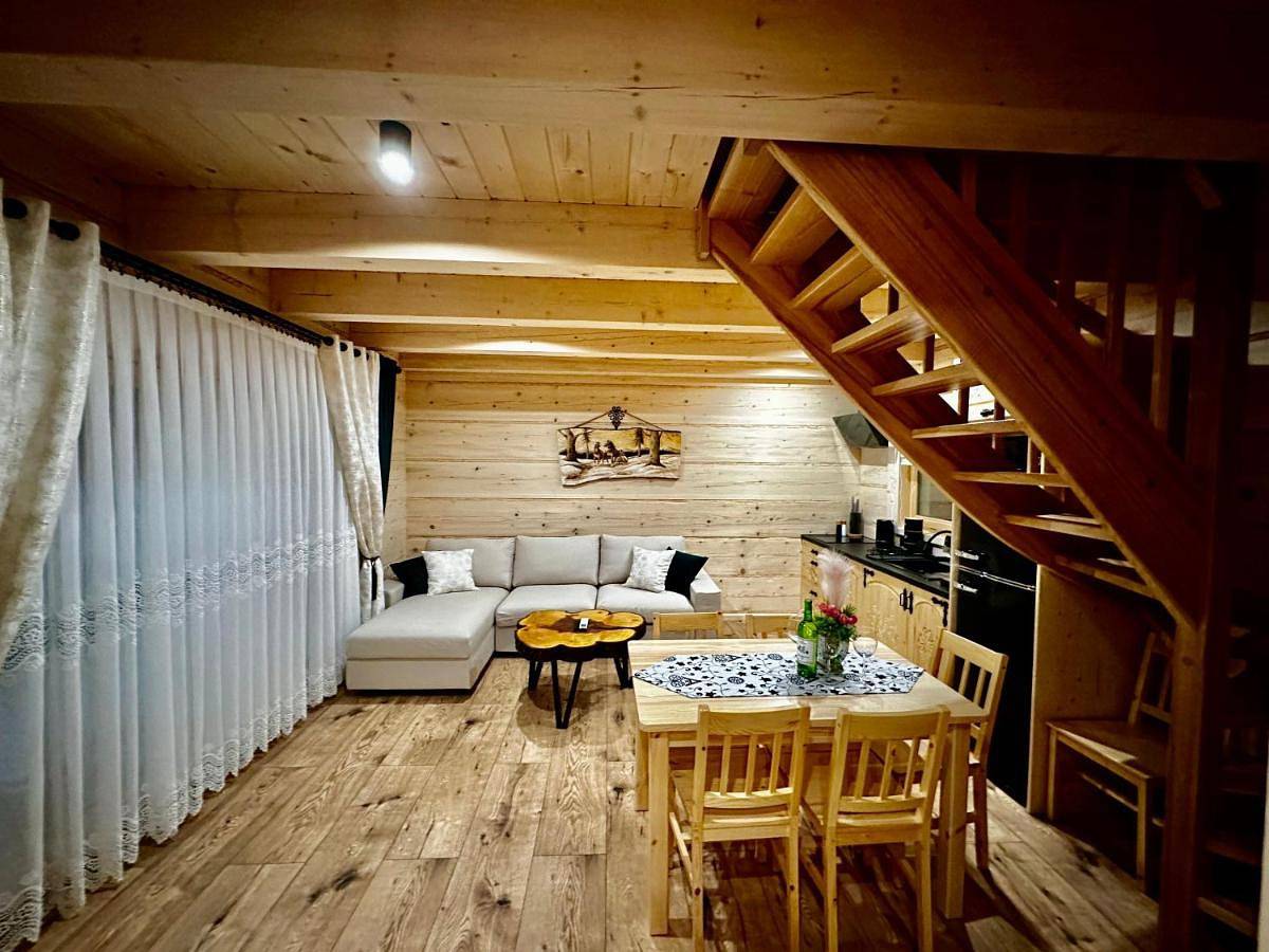 Góralska Osada Tatra House z jacuzzi in Białka Tatrzańska, Karpaty (Polska)