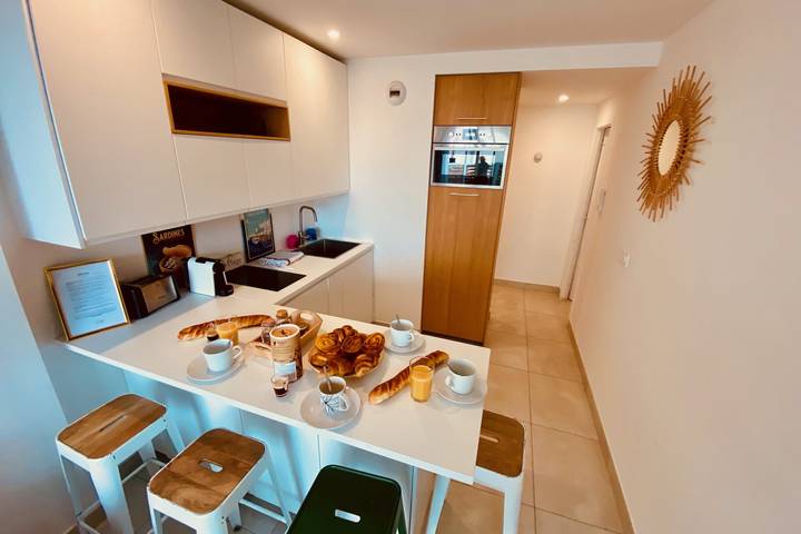 Gîte pour 4 personnes, avec terrasse, adapté aux familles dans Plage Rive Droite - 3