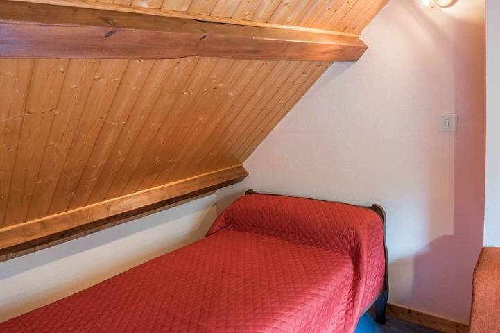 Location de vacances pour 4 personnes, avec jardin à Le Bleymard - 3