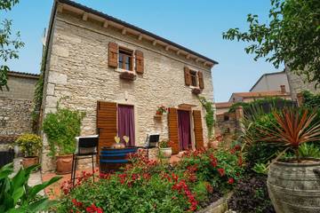 Finca am Strand für 6 Personen, mit Garten und Terrasse in Kroatien