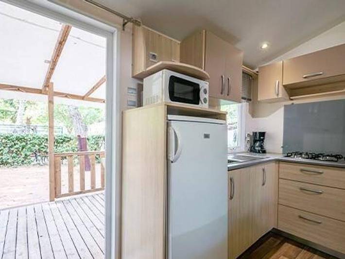 Camping pour 6 personnes, avec bassin pour enfant à Lattes - 2