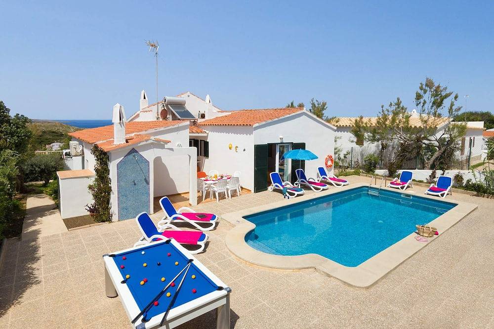 Villa for 3 People in Arenal d'en Castell, Es Mercadal