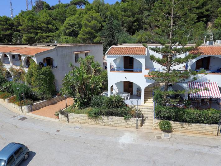 Ganze Wohnung, Renella' Wohnung mit Wasserblick in Localita Rogana, Sciacca