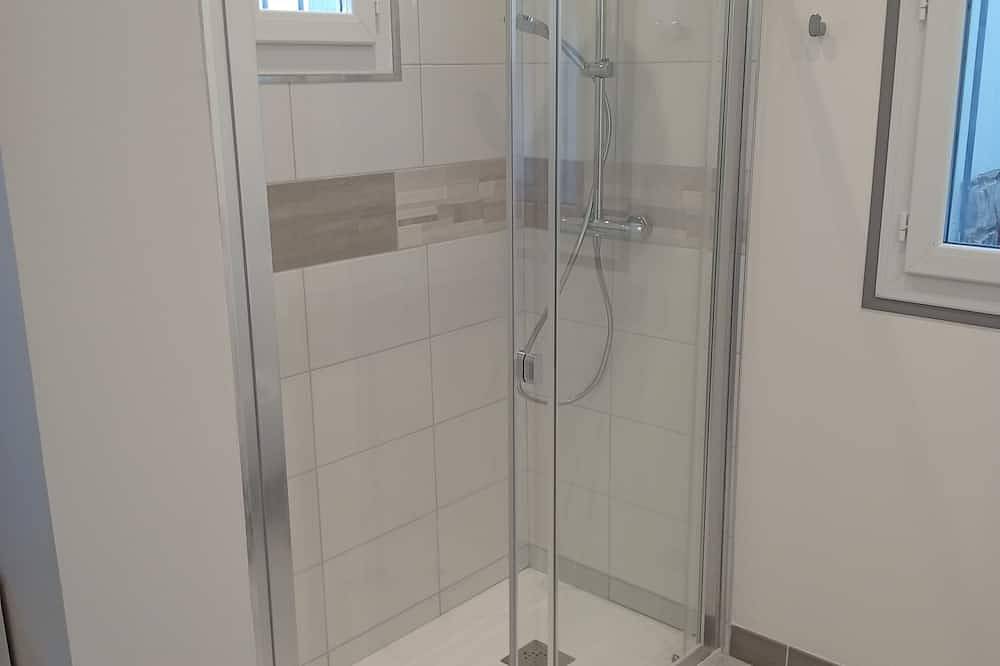 Entire apartment, Cosy, designer cocoon, city center + quiet location. in Périgueux, Périgord Blanc