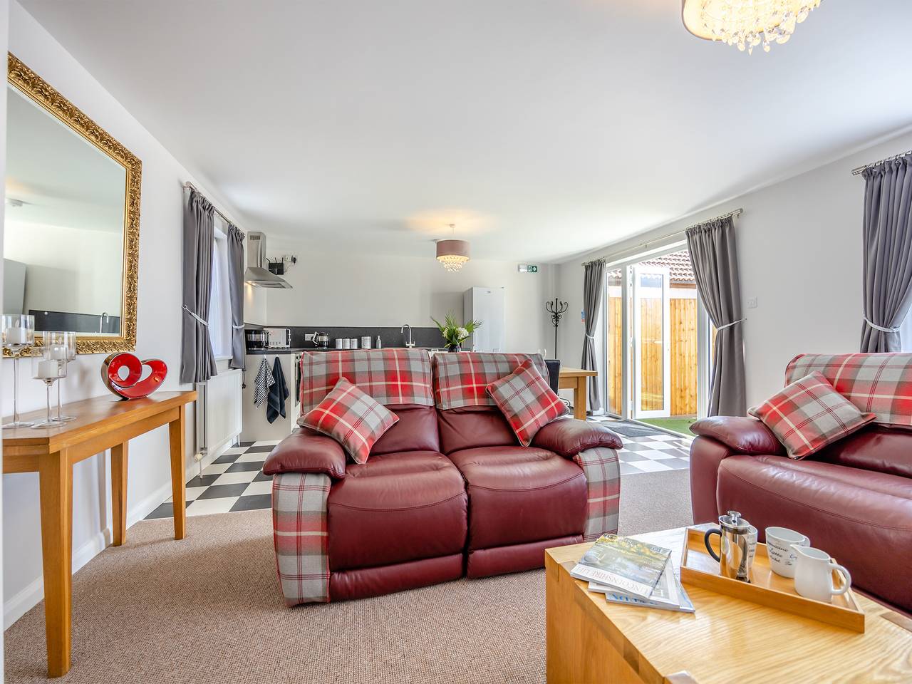 Willow's Cottage - Uk42144 in North Somercotes, Lincolnshire