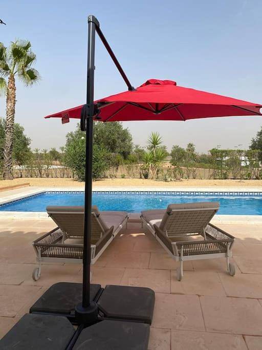 Casa rural para 6 personas, con Terraza además de Jardín y Piscina en Fuente Álamo de Murcia