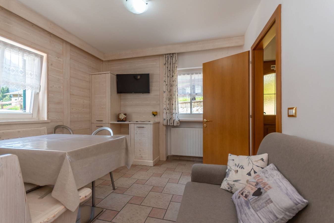 Ganze Wohnung, Appartamento Troi de Vich in Pozza di Fassa, San Giovanni di Fassa