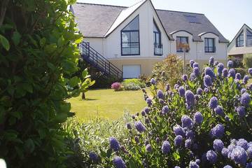 Gîte pour 2 personnes, avec jacuzzi et jardin, animaux acceptés à Saint-Pol-de-Léon