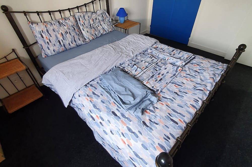 3 Bedroom Cottage in Normandy Basse in Passais, Parc naturel régional Normandie-Maine