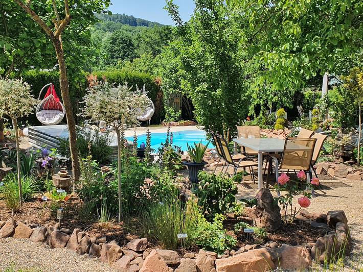 Holiday apartment for 4 people, with hot tub and garden - 1