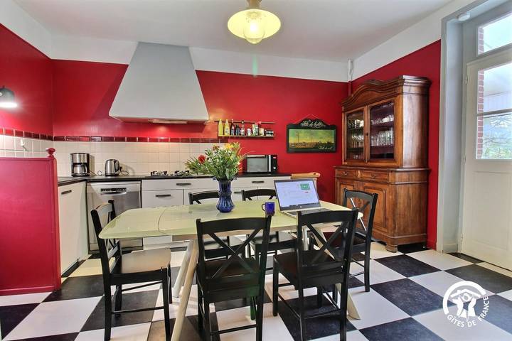 Gîte pour 6 personnes, avec terrasse et jardin à Vannes - 3