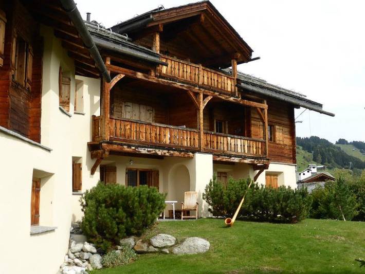 Ganze Ferienwohnung, Ferienwohnung Casa Muladiras Sutter, Brigels - 3.5 Zimmer Ferienwohnung für max. 4 Pers. in Brigels, Alpenarena