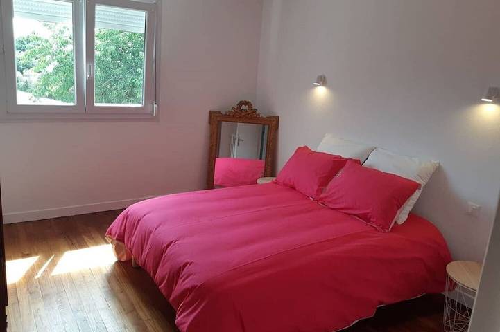 Location de vacances pour 6 personnes, avec terrasse et jardin à Locmiquélic - 3