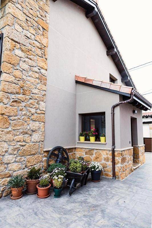 Casa rural para 6 personas, con Balcón y Terraza además de Jardín y Vistas en Pruneda - 3