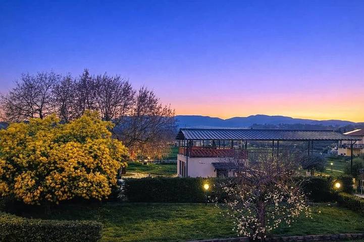 Ferienhaus für 40 Personen, mit Terrasse und Garten, mit Haustier