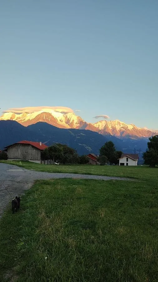 Apartamento de vacaciones para 2 personas, con vistas y jardín - 1