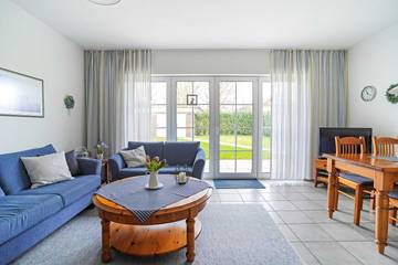 Ferienwohnung für 2 Personen, mit Terrasse in Norden und Umgebung