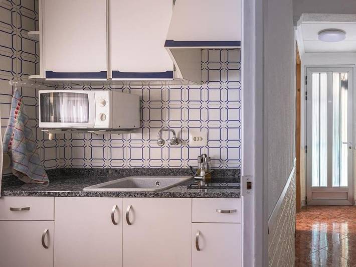 Location de vacances pour 6 personnes, avec jardin ainsi que piscine et terrasse à Burriana - 2