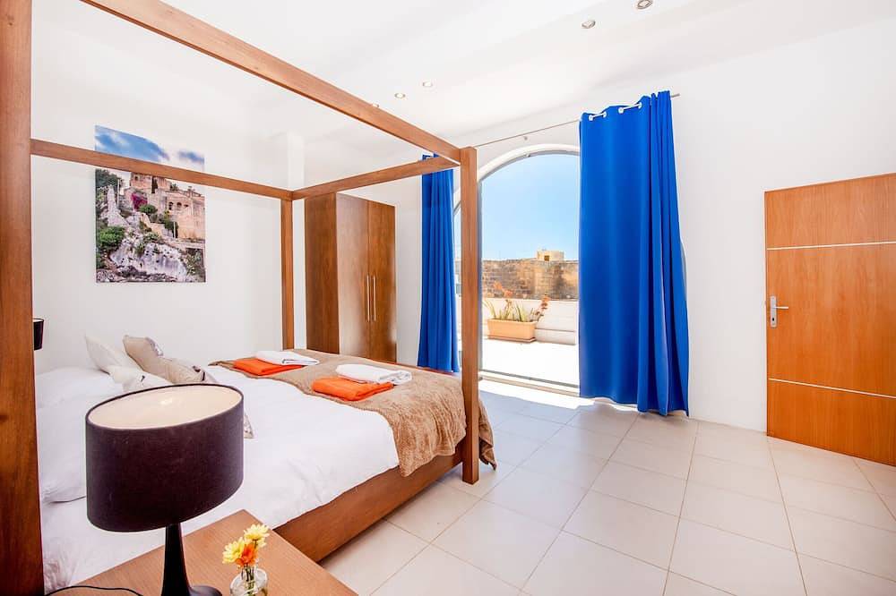 Dar Tal-Moghoz Holiday Home in Xewkija, Gozo