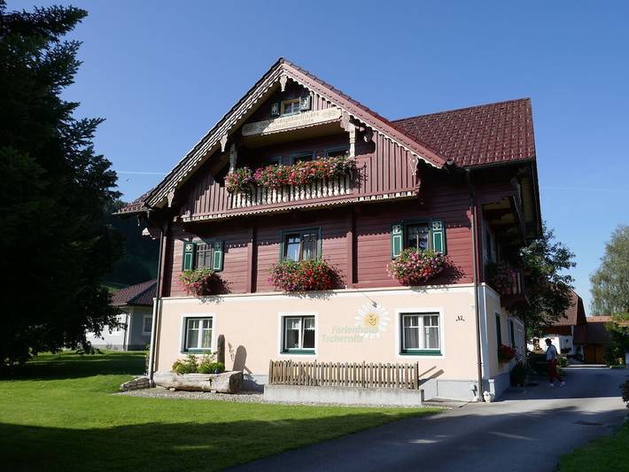 Ferienhaus für 10 Personen, mit Balkon und Garten in Pruggern