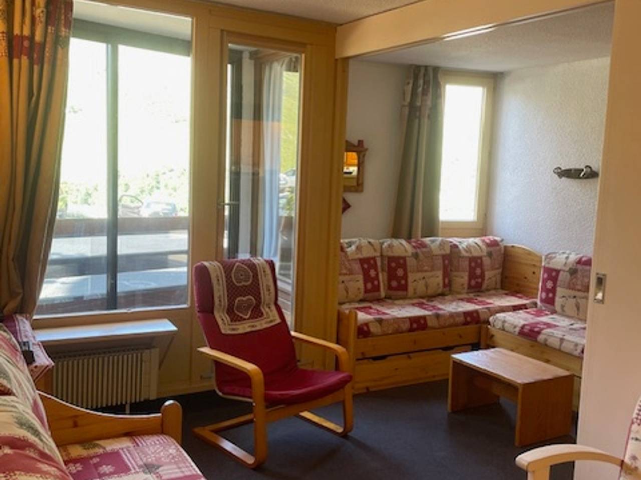 Studio entier, Les Menuires: Apt 4 pers, rénové, balcon, Wifi, animaux admis in Les Menuires, Saint-Martin-de-Belleville