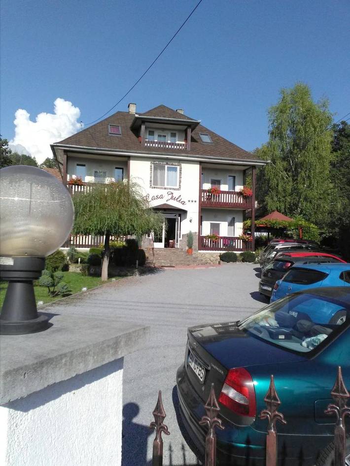 Maison d’hôte pour 4 personnes, avec jardin dans Mureș