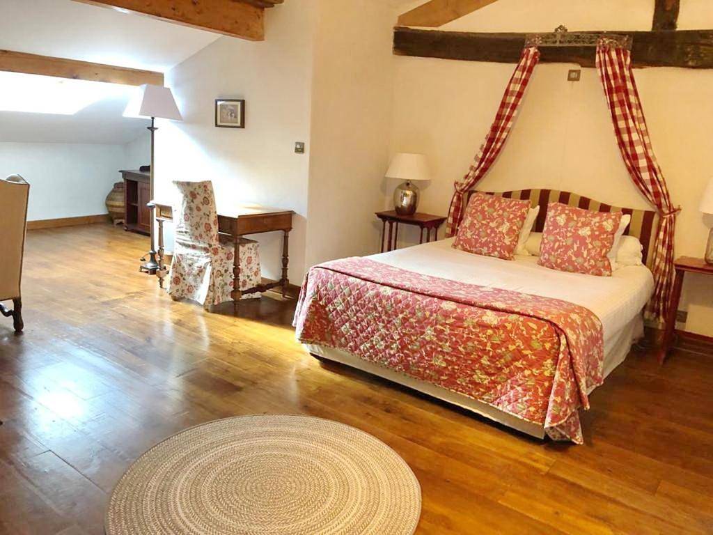 Chambres d'Hôtes Navarraises, maison Ameztoia in Banca, Région de Bayonne
