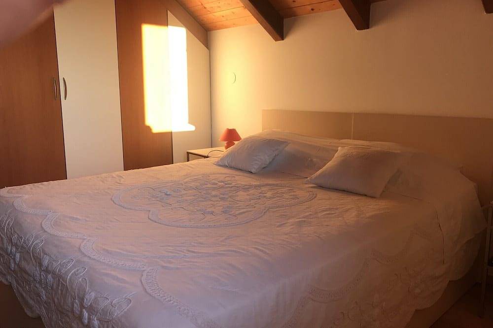 Country House Bakicevo - Appartamento con 2 camere da letto e terrazza in Canali, Dubrovnik-Neretva